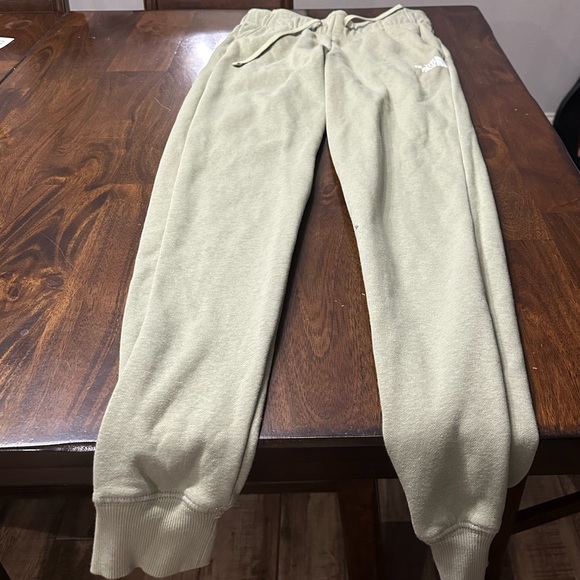 The North Face light green sweatpants - Picture 1 of 2